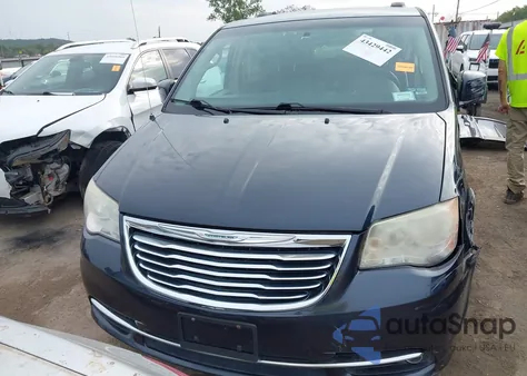 2013 Chrysler Town & Country Touring из США, поврежденный, VIN 2C4RC1BG1DR620446